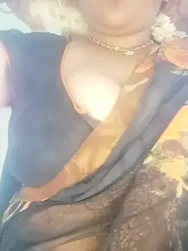 Geetha227 on StripChat 