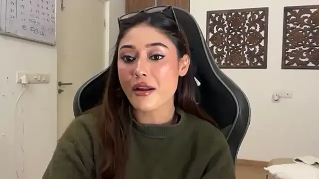 GoddessAnna on StripChat 