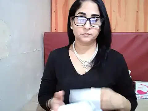 Indiankushy on StripChat 