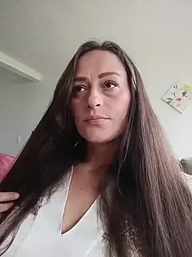 JadeHiilton model from sc