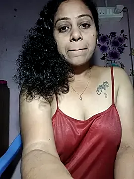 JENNIFERtamil on StripChat 
