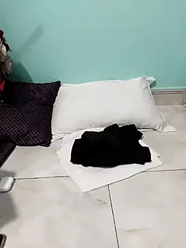 jessica-mimi on StripChat 