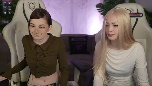 Jessica_start on StripChat