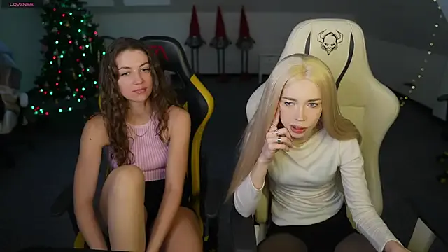 Jessica_start on StripChat