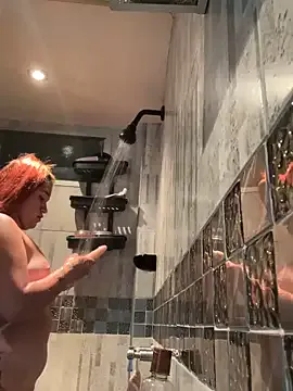 Kari_leonXXX