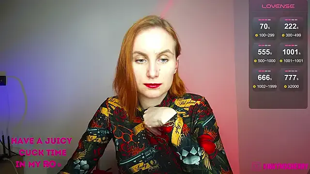 KinkyMissCherry on StripChat 