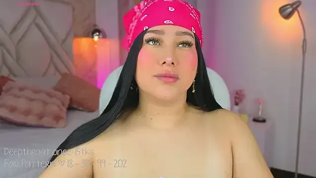 Leaa_Cox on StripChat 