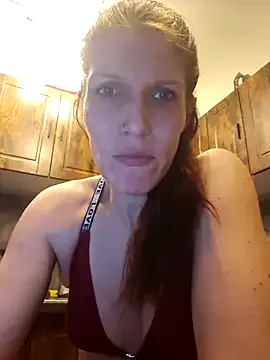 Lenchen_ from StripChat is Freechat