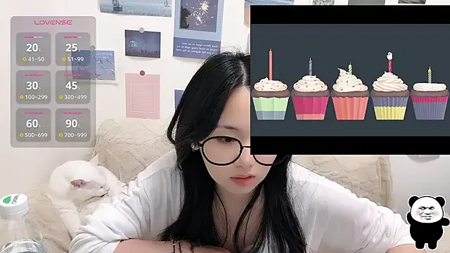 LiLiYbaby on StripChat 