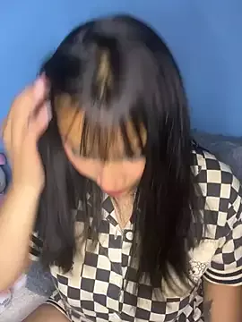 Maddy_w on StripChat 