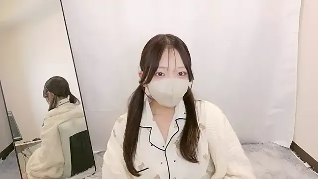 mami-pokoch on StripChat 