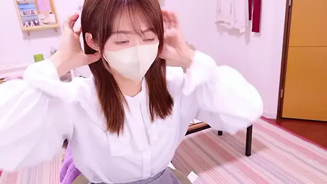 Mii_v_v on StripChat 