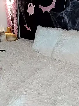 Nanda_Vixen on StripChat 