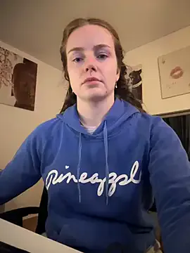 Piinkpandora on StripChat 