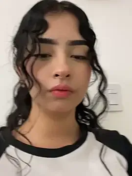 RosseMelody on StripChat 