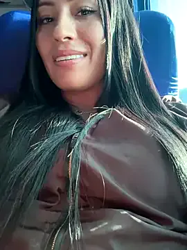 Sara_luna_ on StripChat 