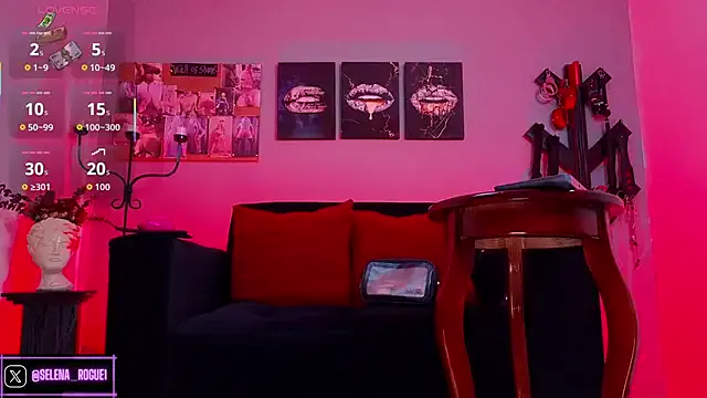 selena_rogue on StripChat 