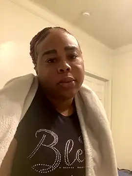 sexxycandyred on StripChat