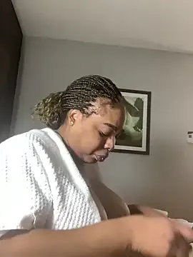 sexxycandyred on StripChat