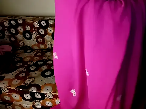 shuhana_ on StripChat 