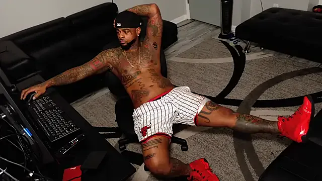 SLANGONDEMHOES model from sc