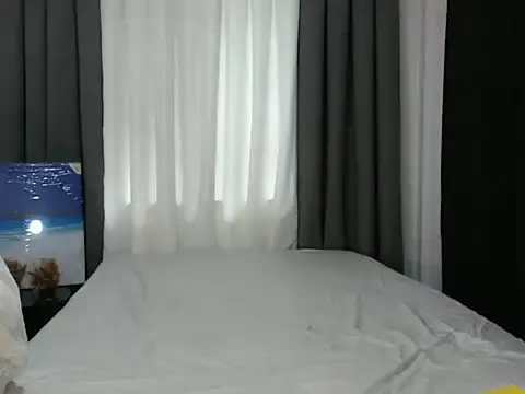 sweet_athena on StripChat 