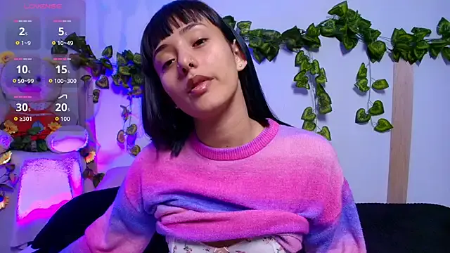 tati_cardenas on StripChat 