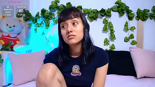 tati_cardenas on StripChat 