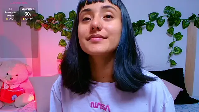 tati_cardenas on StripChat 