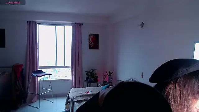 Theevae on StripChat 