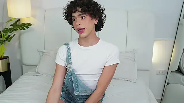 Timmyshy_ on StripChat 