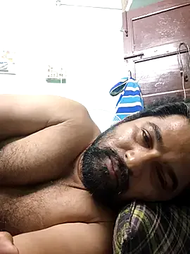 varun2184 from StripChat is Freechat