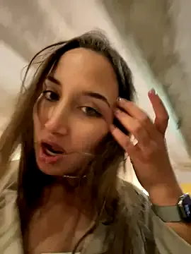 VelvetVixenI on StripChat 