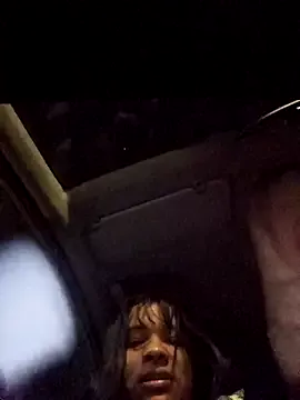 VivienAndClark on StripChat 