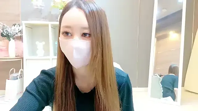 Xoxo__RUKA__xoxO on StripChat 