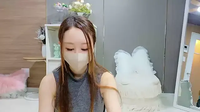 Xoxo__RUKA__xoxO on StripChat 